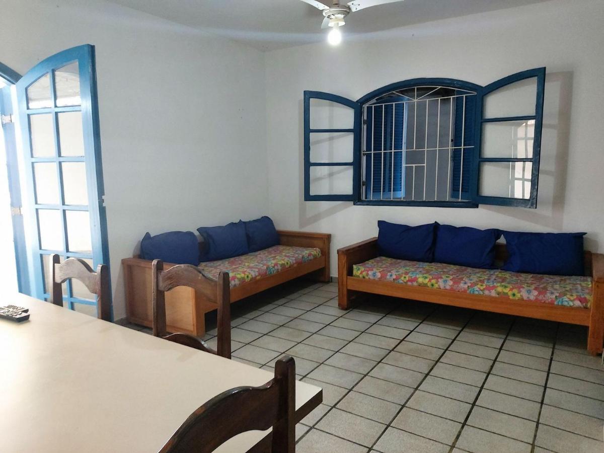 0005.04 - Maranduba - Casa - 3 Dorm - 14 Pess - 3 Quadras Do Mar - Piscina Coletiva - Wifi - Ar Condicionado Villa Ubatuba Luaran gambar