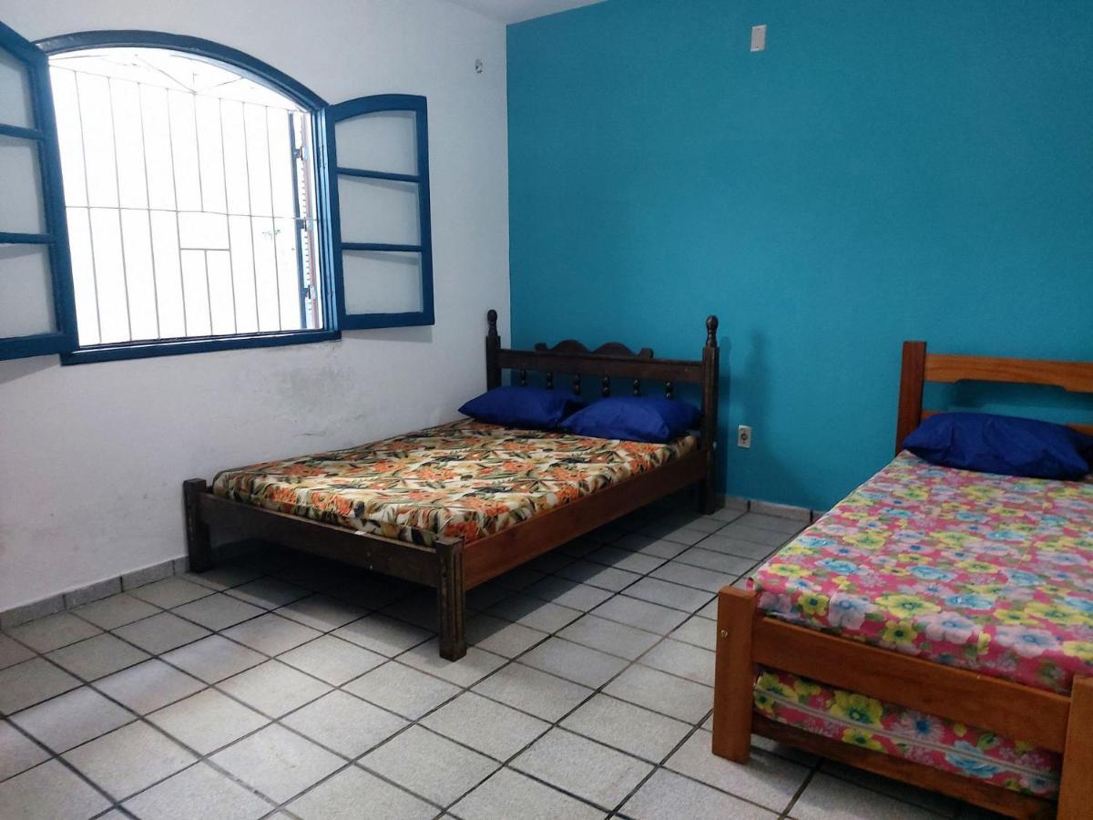 0005.04 - Maranduba - Casa - 3 Dorm - 14 Pess - 3 Quadras Do Mar - Piscina Coletiva - Wifi - Ar Condicionado Villa Ubatuba Luaran gambar